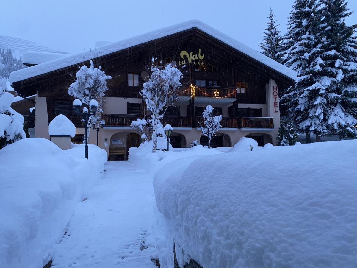 Hotel B&B Casa La Val Sedrun Esterno foto